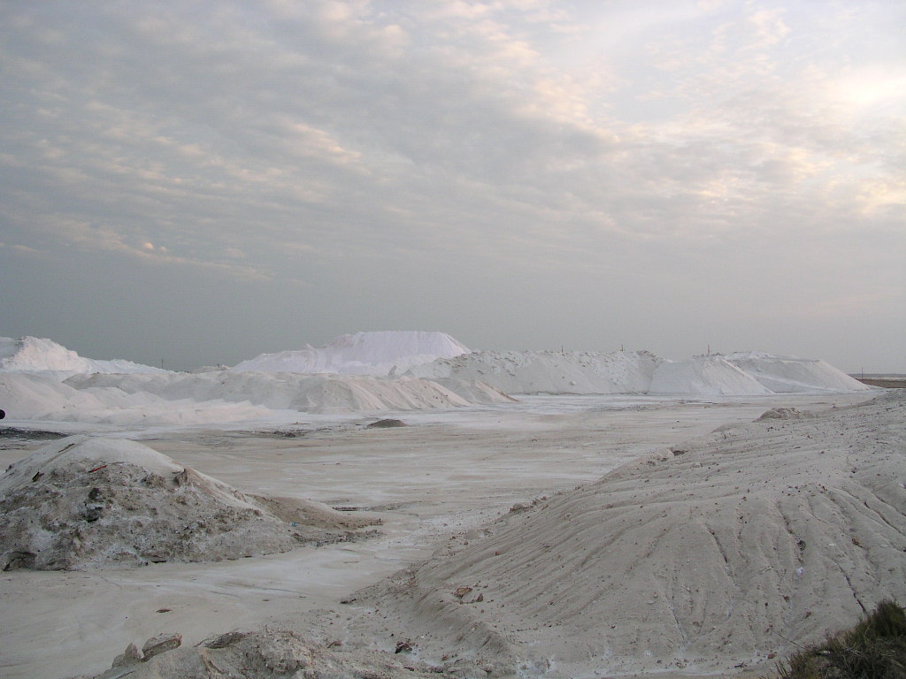 Las Coloradas Pink Lakes