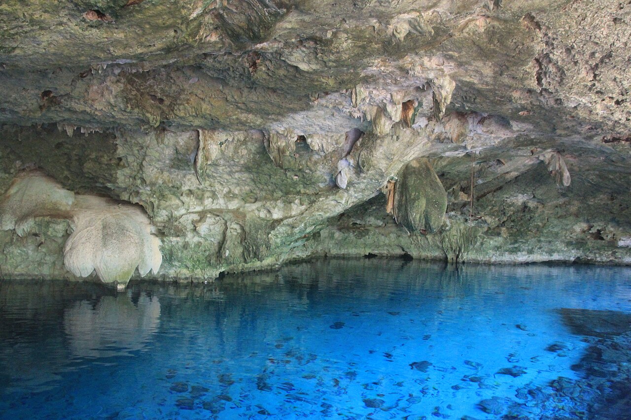Cenote Dos Ojos photo 2